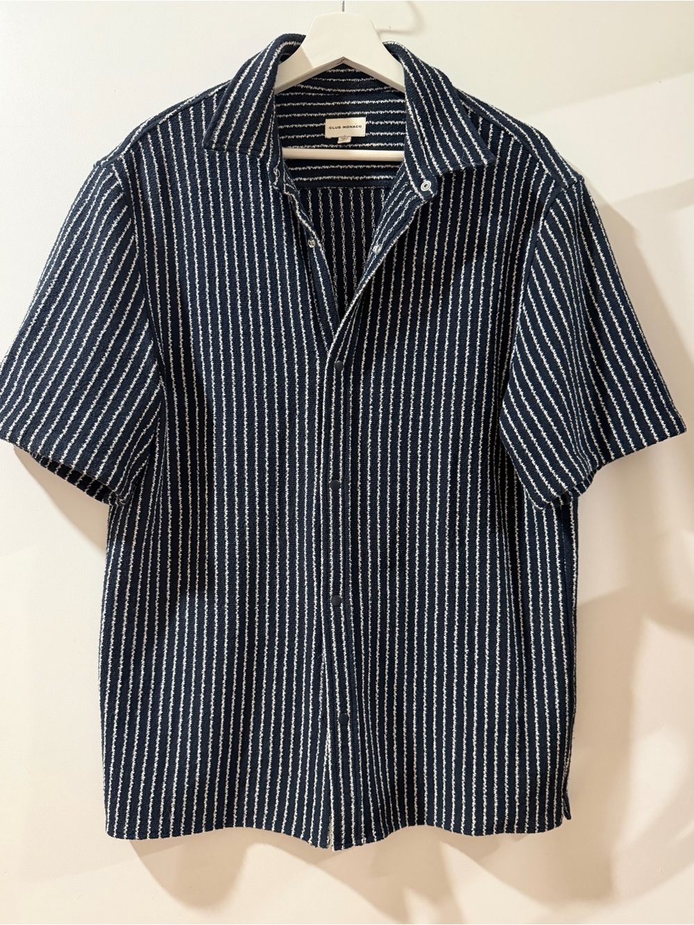 Club Monaco short-sleeve camp collar shirt textured Sz M